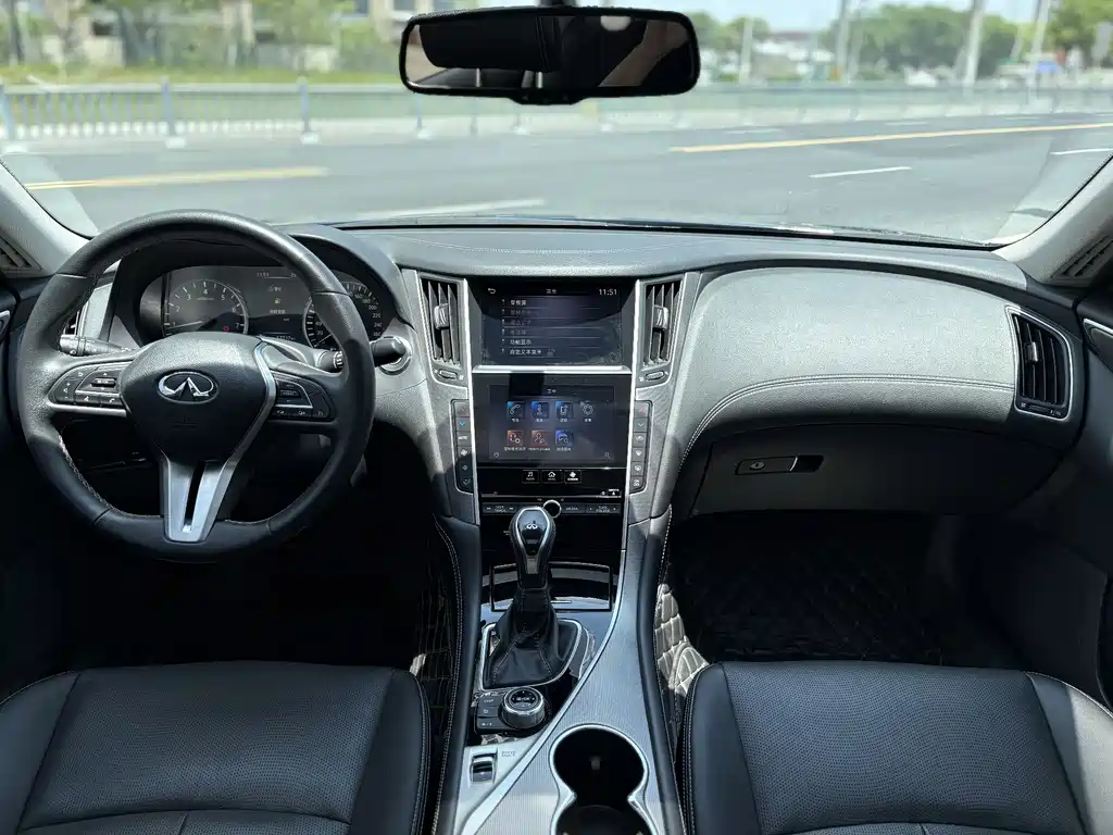 Infiniti Q50L 2022 2.0T