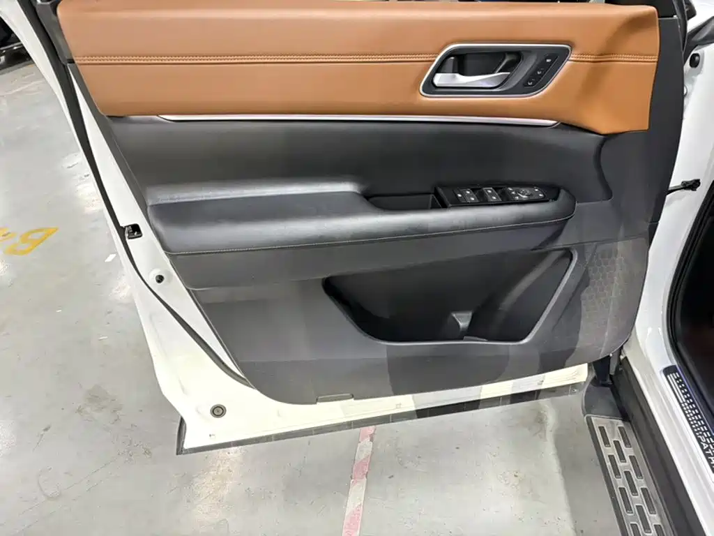 Nissan Teramont — миниатюра 17