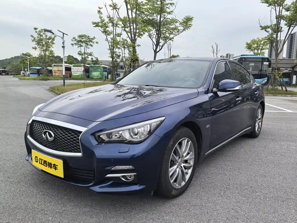 Infiniti Q50L 2016