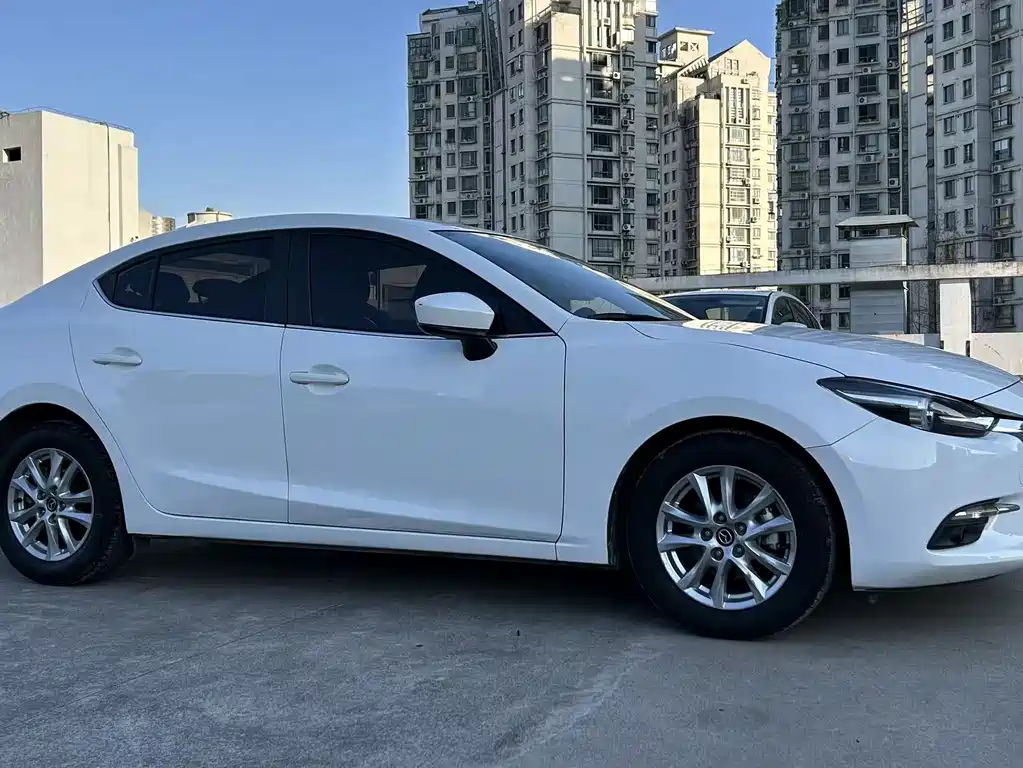 MAZDA 3 ANGKESAILA