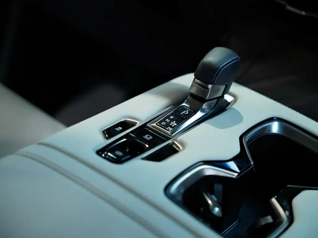 Lexus LM — миниатюра 38