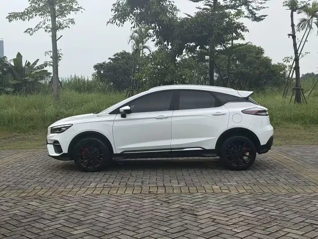 Geely Emgrand S — миниатюра 5