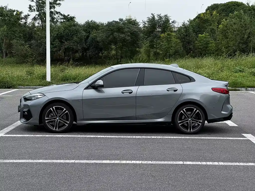BMW 2 Series (Import) — миниатюра 3