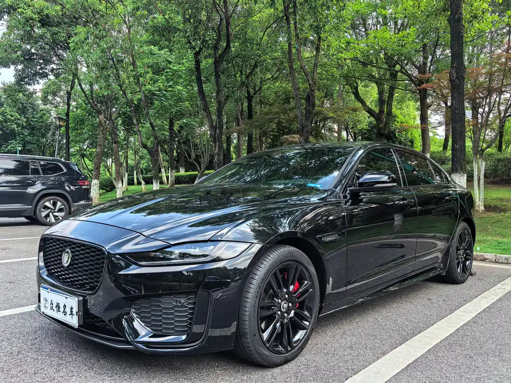 Jaguar XEL 2025 2.0T 250PS R-DYNAMIC 90 Anniversary Collection Edition