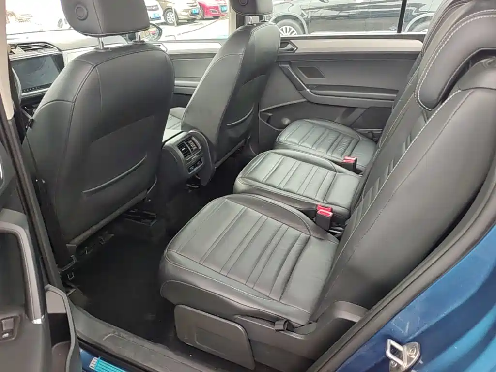 Volkswagen Touran — миниатюра 17