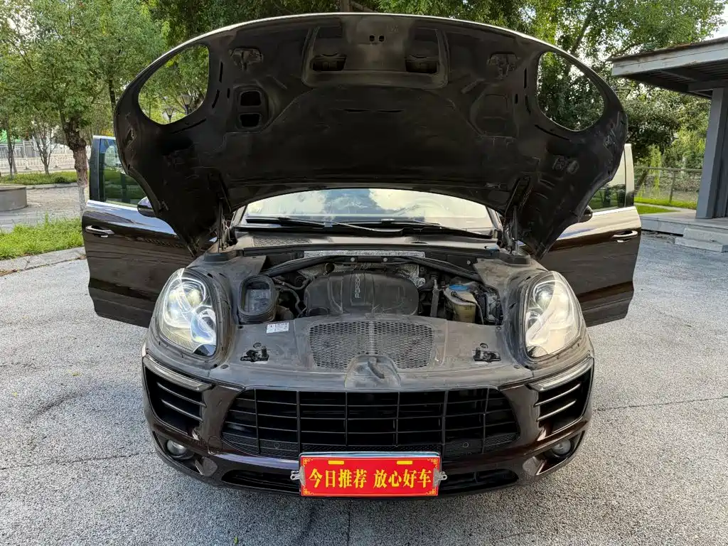 Porsche Macan — миниатюра 27