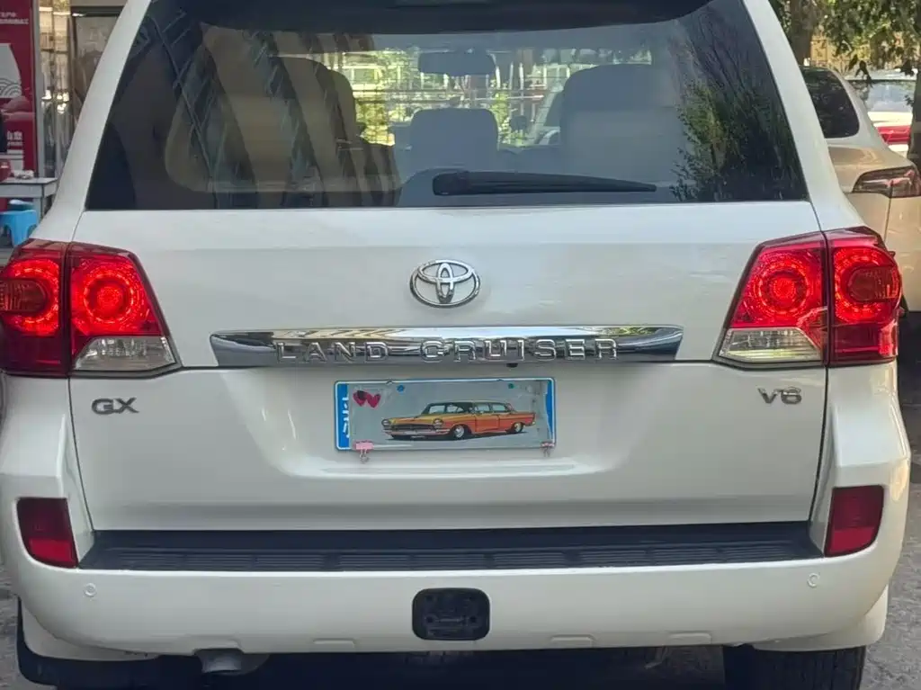 Toyota Land Cruiser 2013 4.0L AT