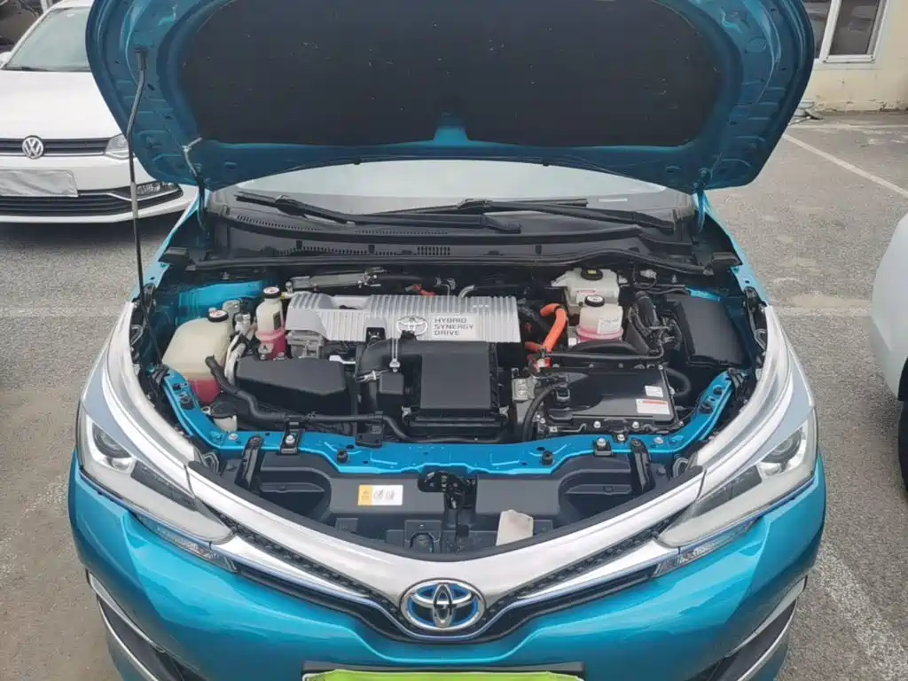 Toyota Corolla Hybrid — миниатюра 20