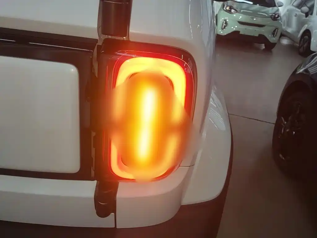Baojun Yueye — миниатюра 8
