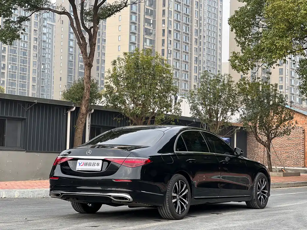 MERCEDES-BENZ S CLASS