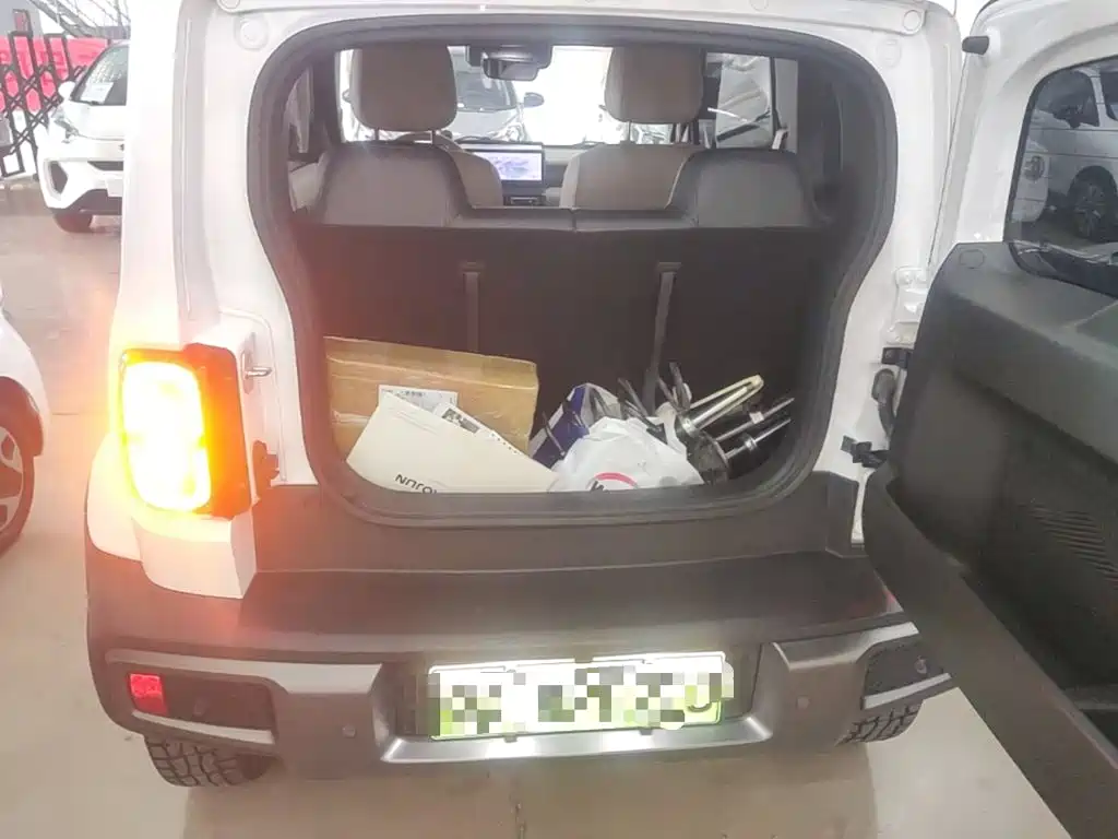 Baojun Yueye — миниатюра 19