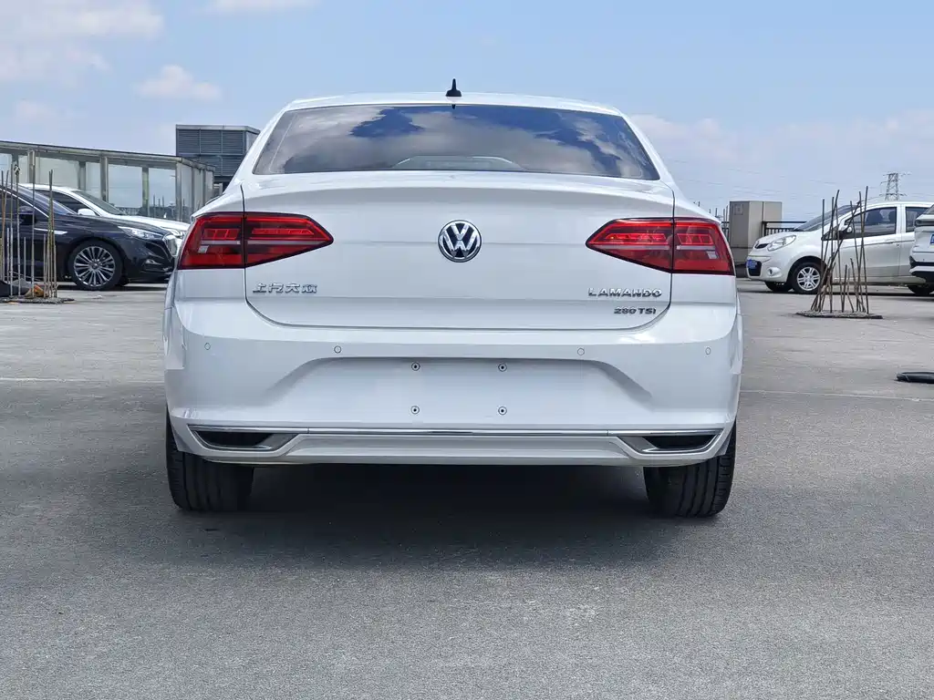 Volkswagen Lamando — миниатюра 4