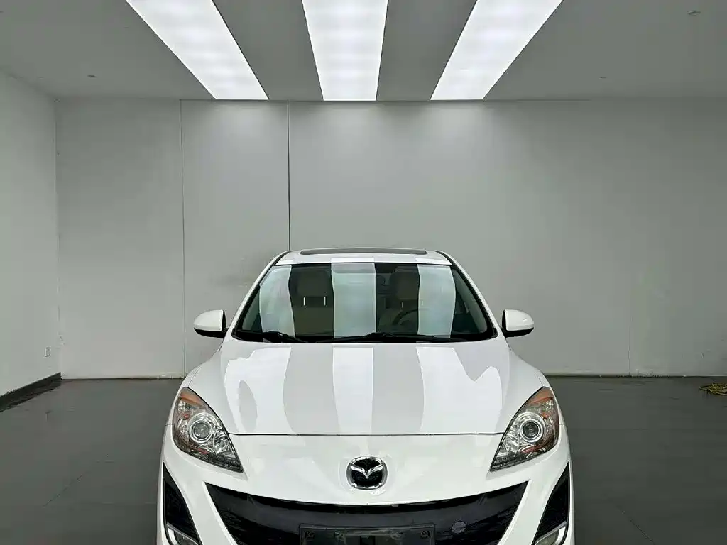 Mazda 3 Xingcheng Sedan 1.6L Auto Comfort Type, фото 2
