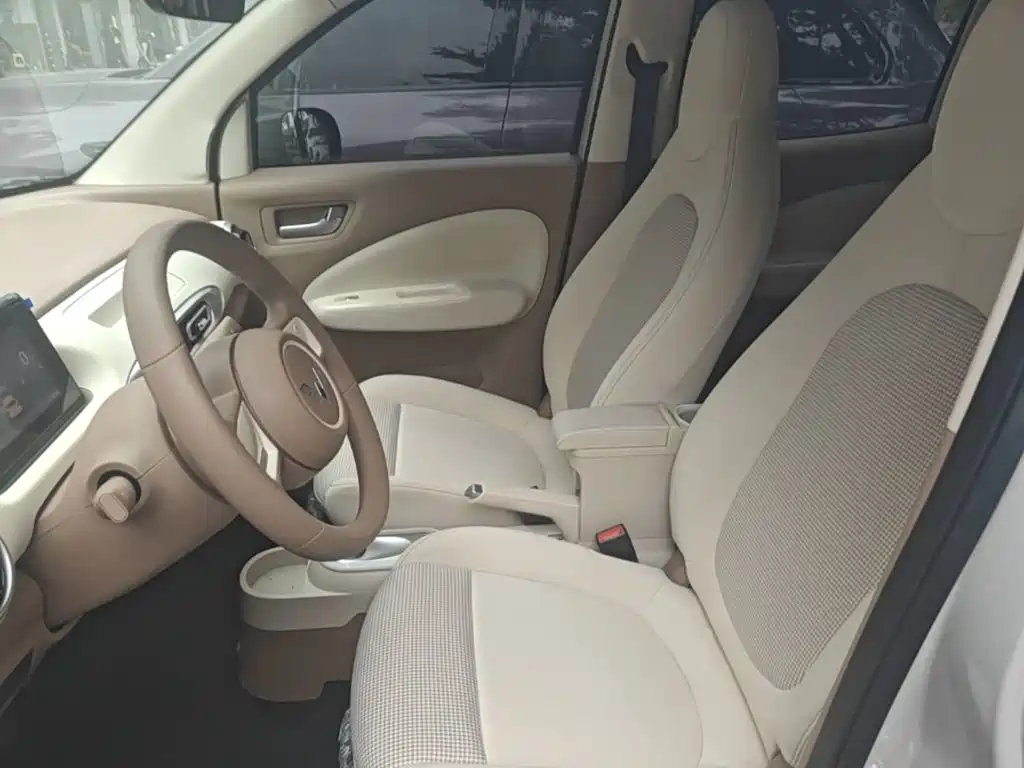 Wuling MINIEV — миниатюра 15