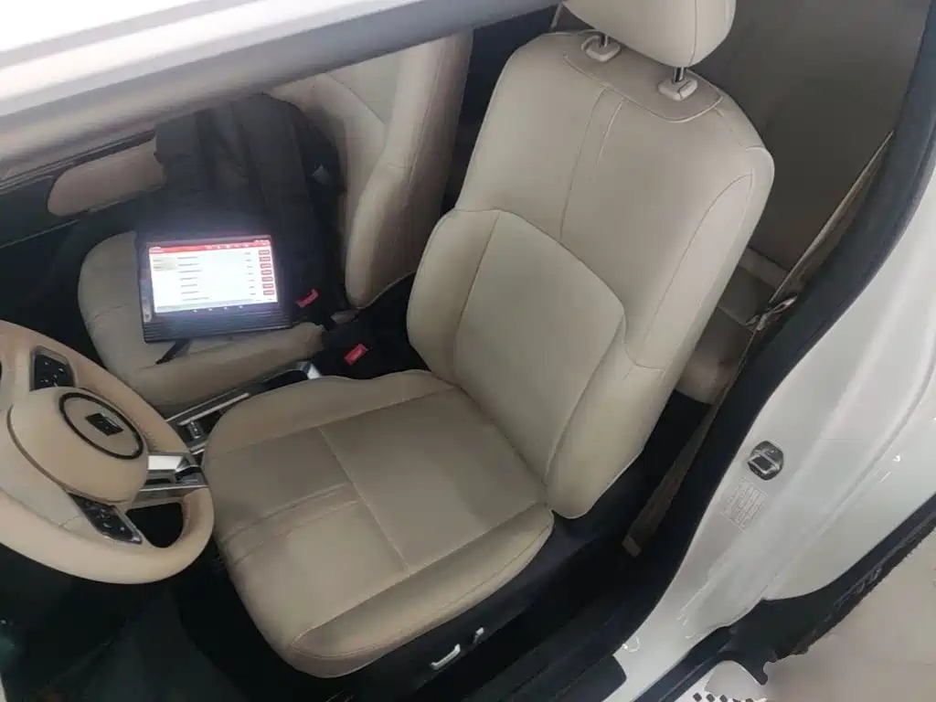 Baojun Yueye — миниатюра 15