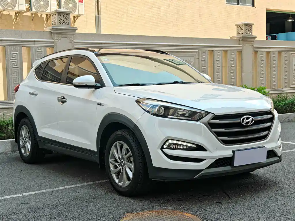 Hyundai Tucson — миниатюра 3