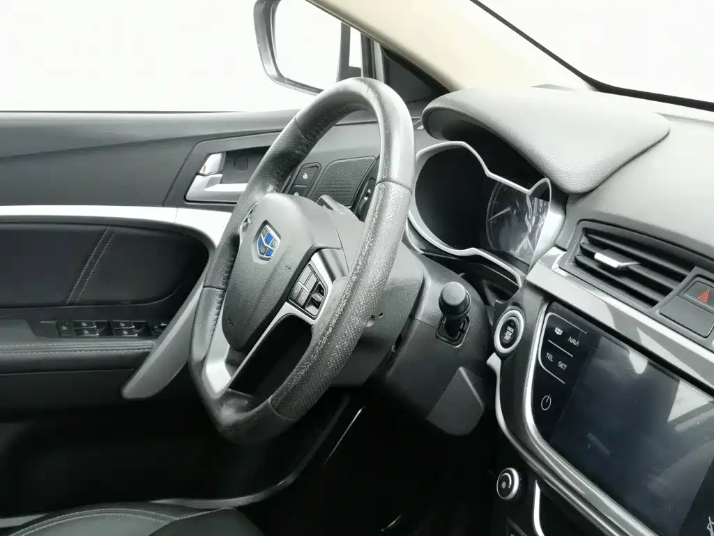 Geely Emgrand — миниатюра 22