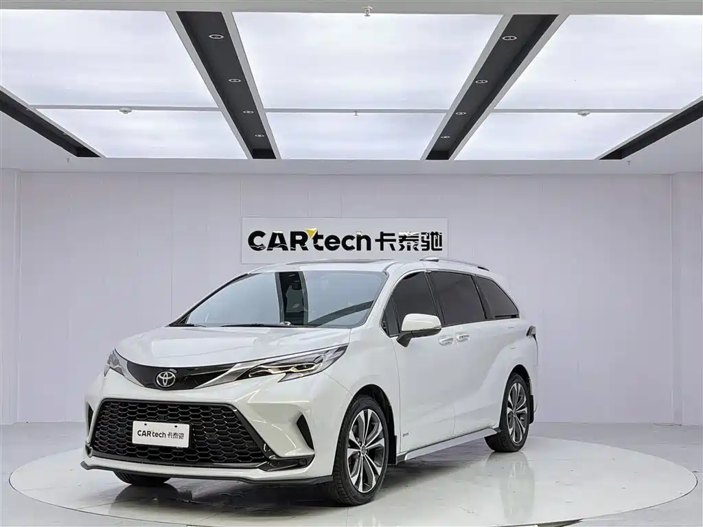 Toyota Granvia 2024