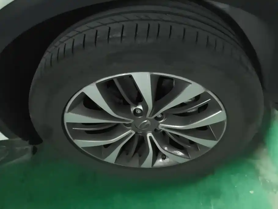 GAC Motor Trumpchi GS8 — миниатюра 6
