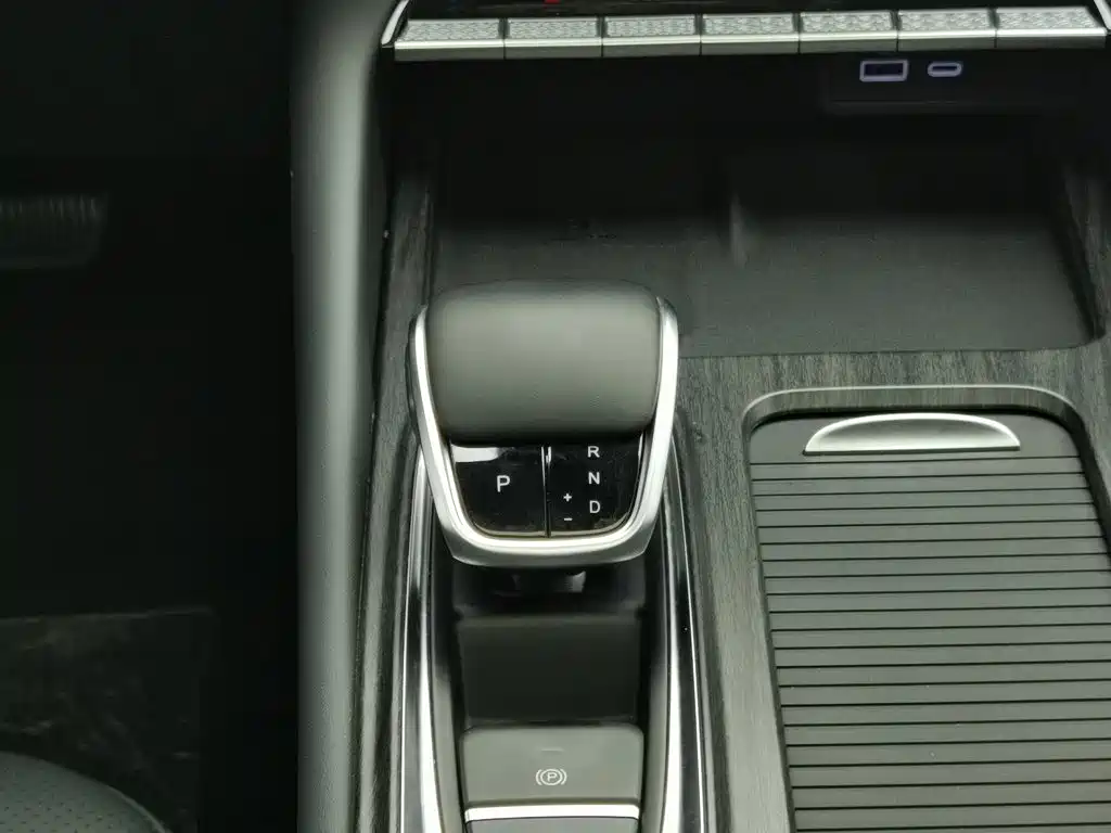 Chery Arrizo 8 PRO — миниатюра 13