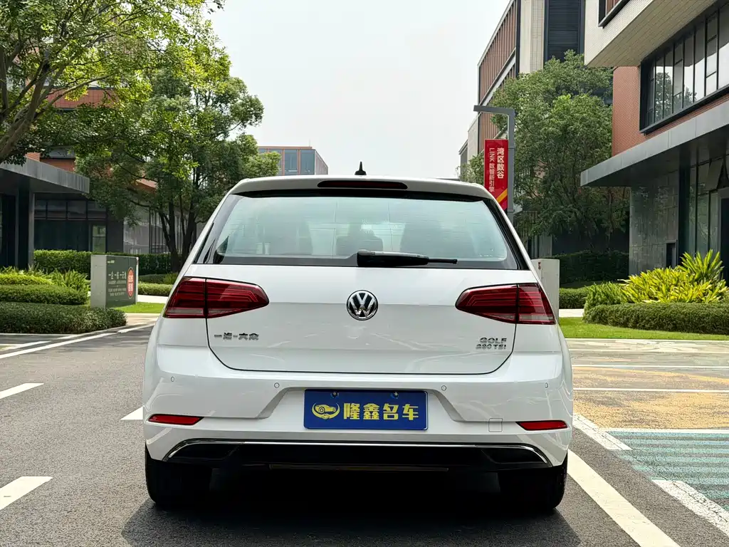 Volkswagen Golf — миниатюра 5