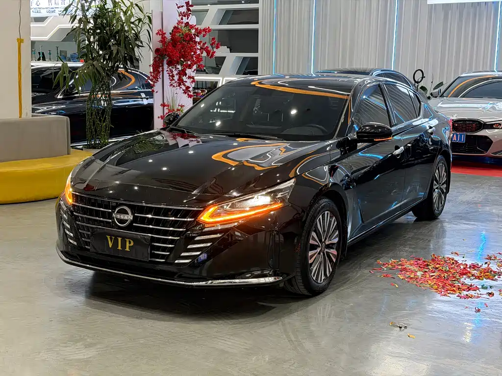 Nissan Teana 2023