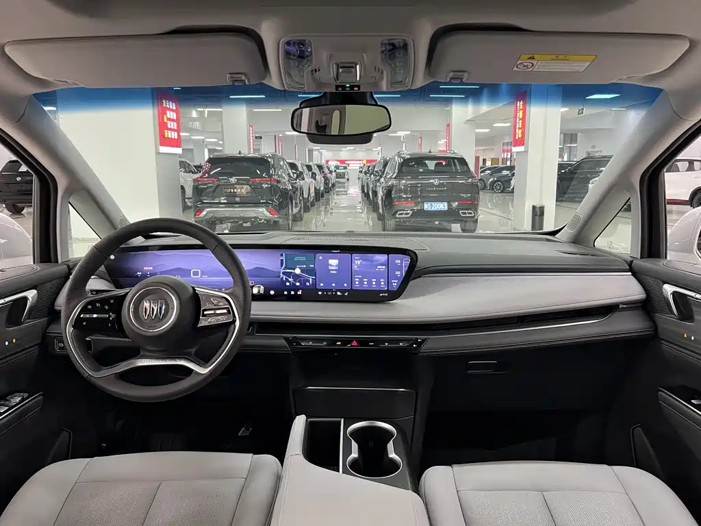 Buick GL8 2025 Smart