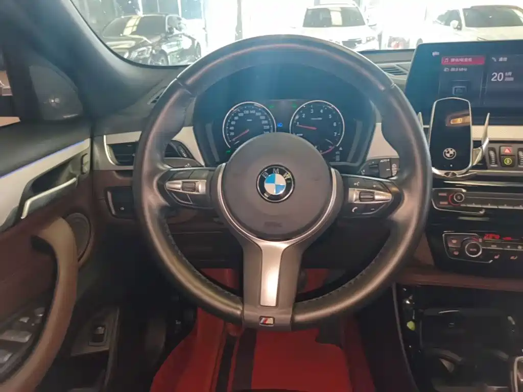 BMW X2 — миниатюра 11