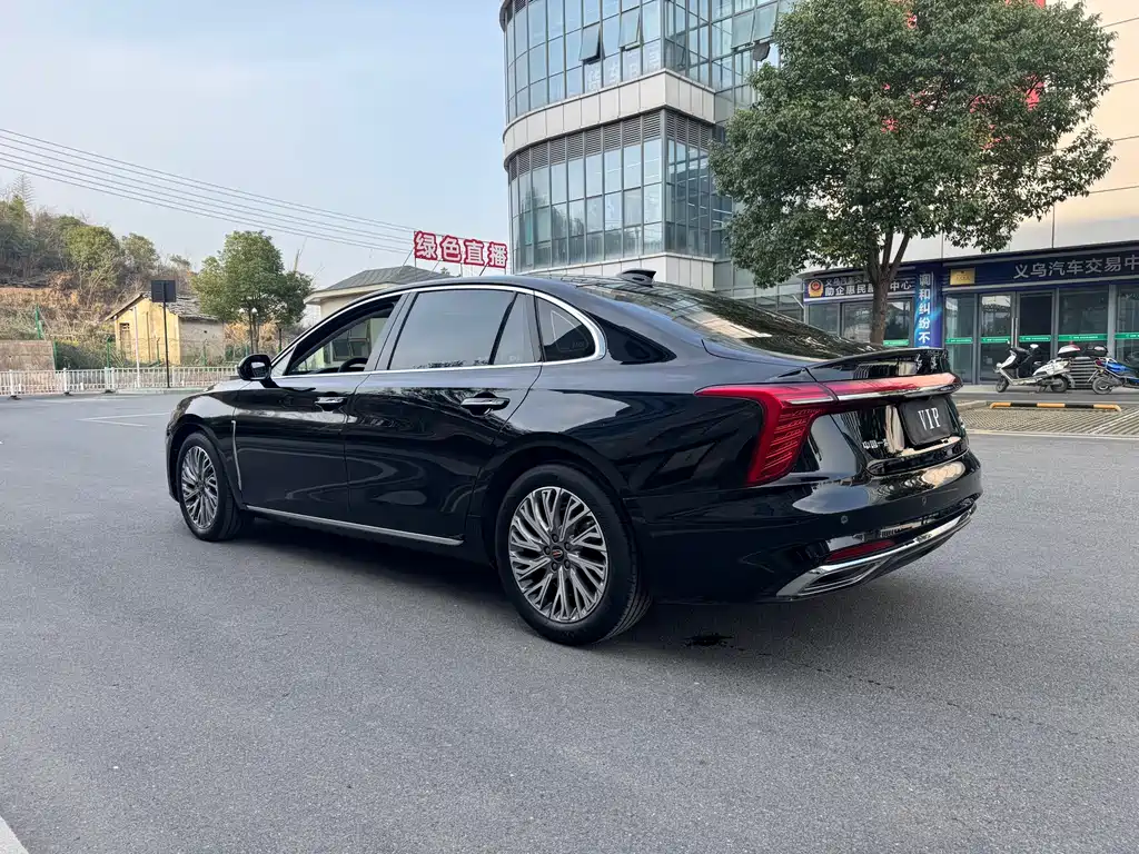 Hongqi H5 2023 2.0T AT