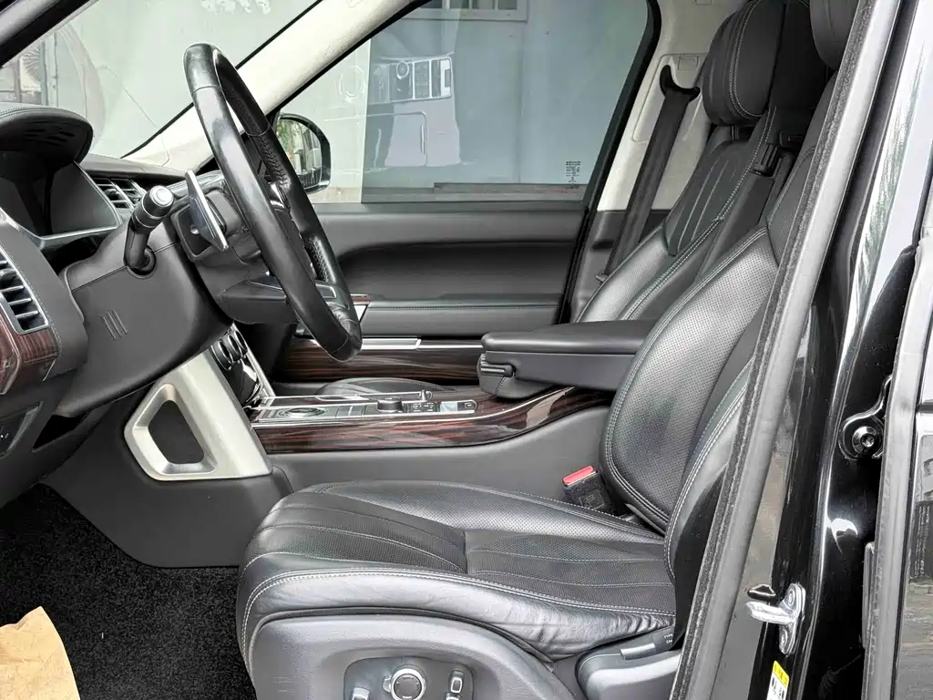 Land Rover Range Rover 2017 3.0 SC V6 AB Long Wheelbase