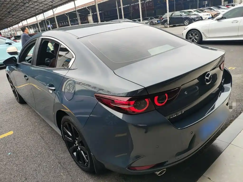 Mazda 3 Axela — миниатюра 5