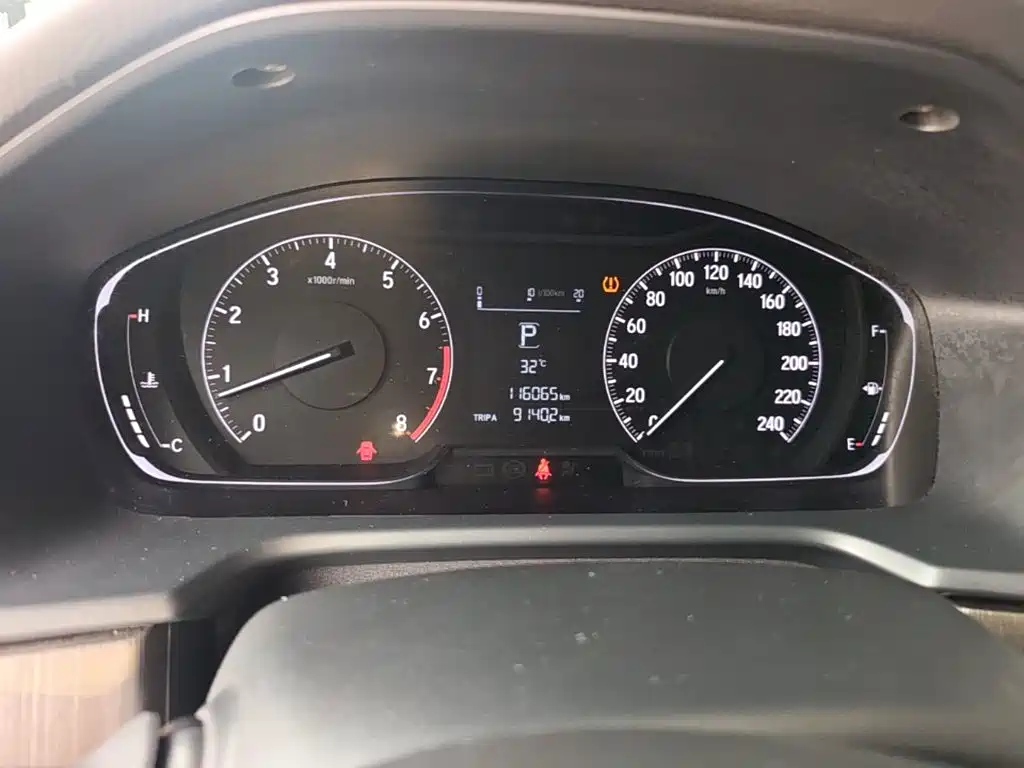 Honda Accord — миниатюра 12