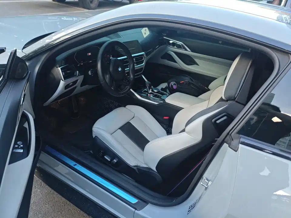 BMW M4 — миниатюра 4