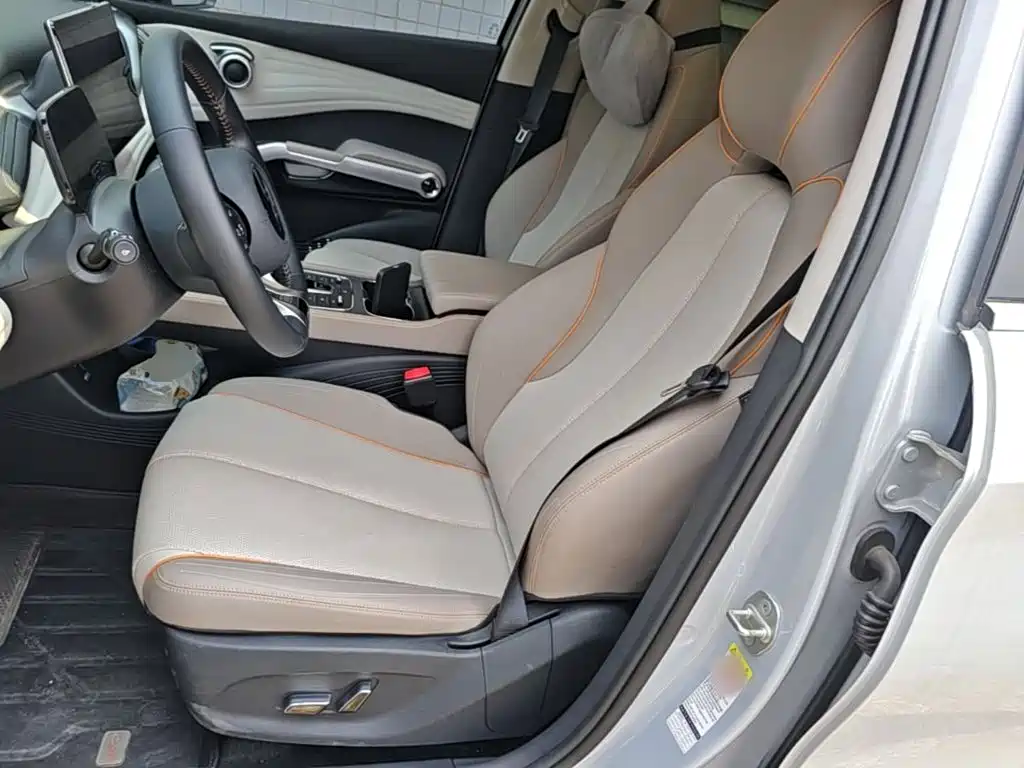BYD Yuan Plus — миниатюра 20