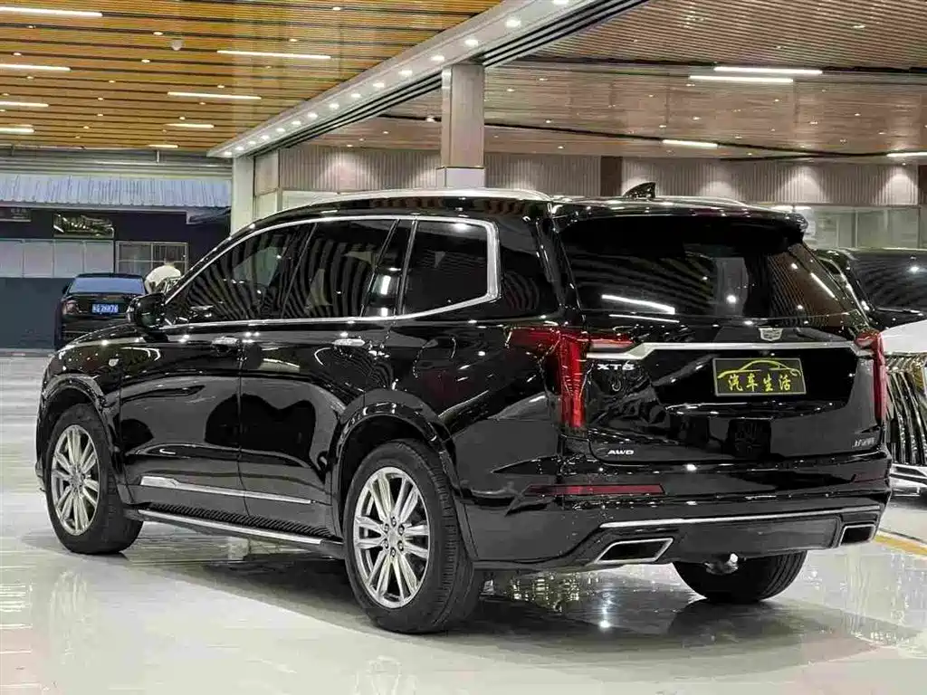 Cadillac XT6 — миниатюра 7