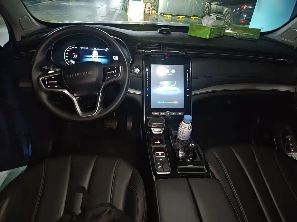 Roewe RX5 MAX — миниатюра 13