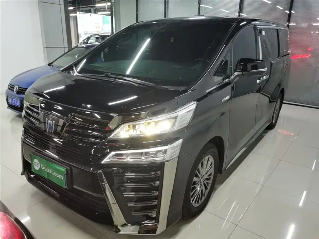Toyota Vellfire 2023