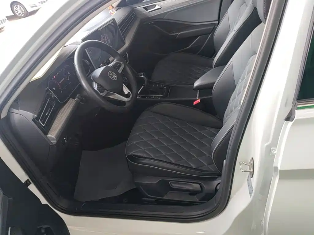 Volkswagen Sagitar — миниатюра 15