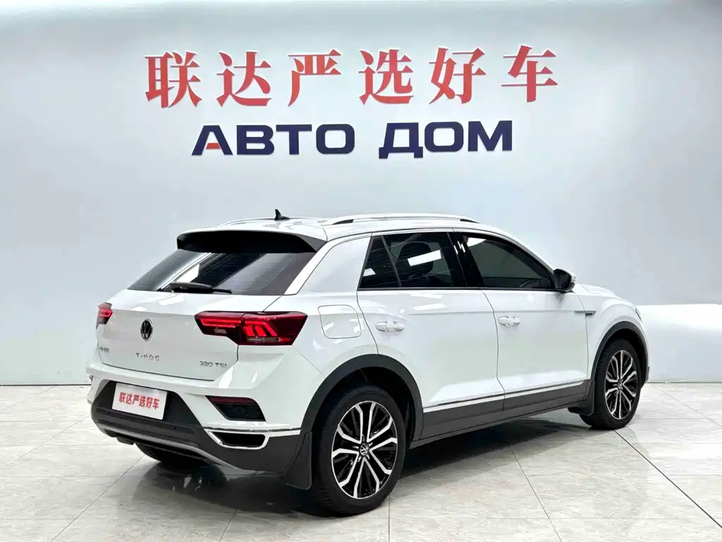 Volkswagen T-Roc — миниатюра 6