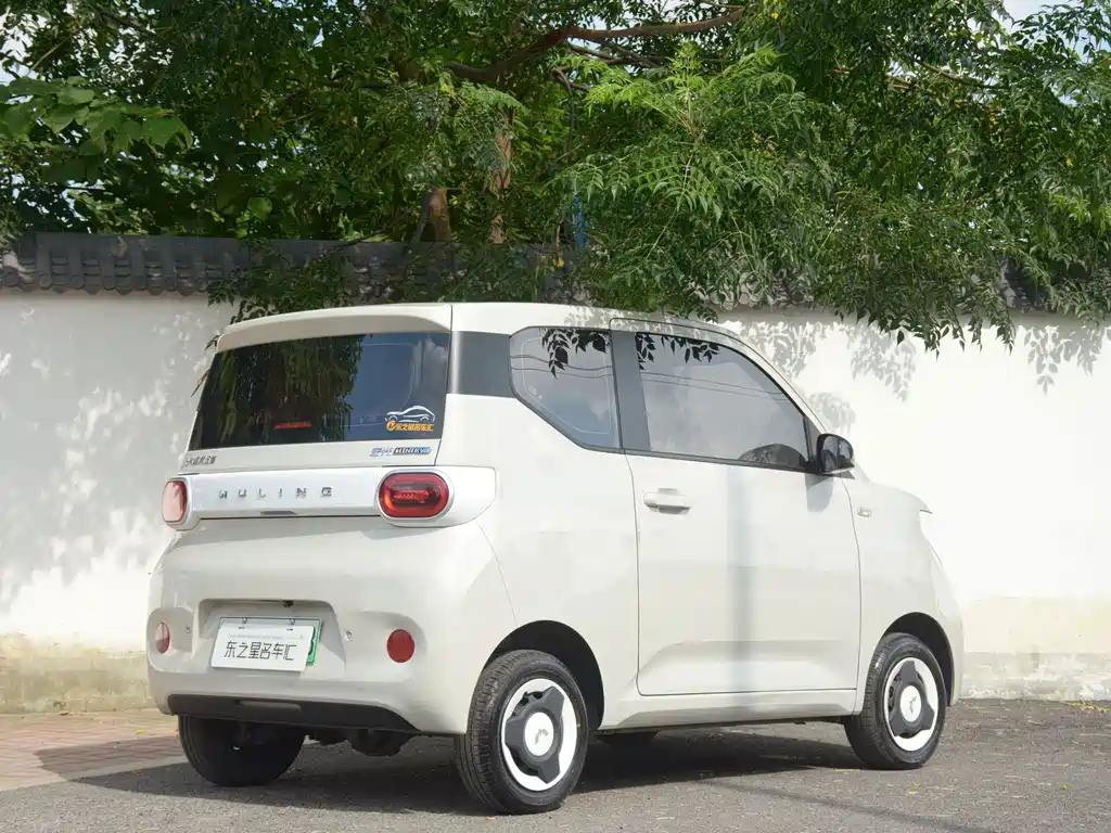 Wuling MINIEV — миниатюра 14