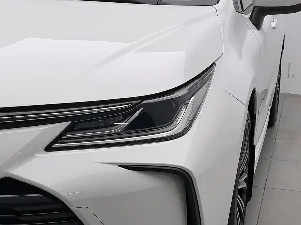 Toyota Corolla — миниатюра 7