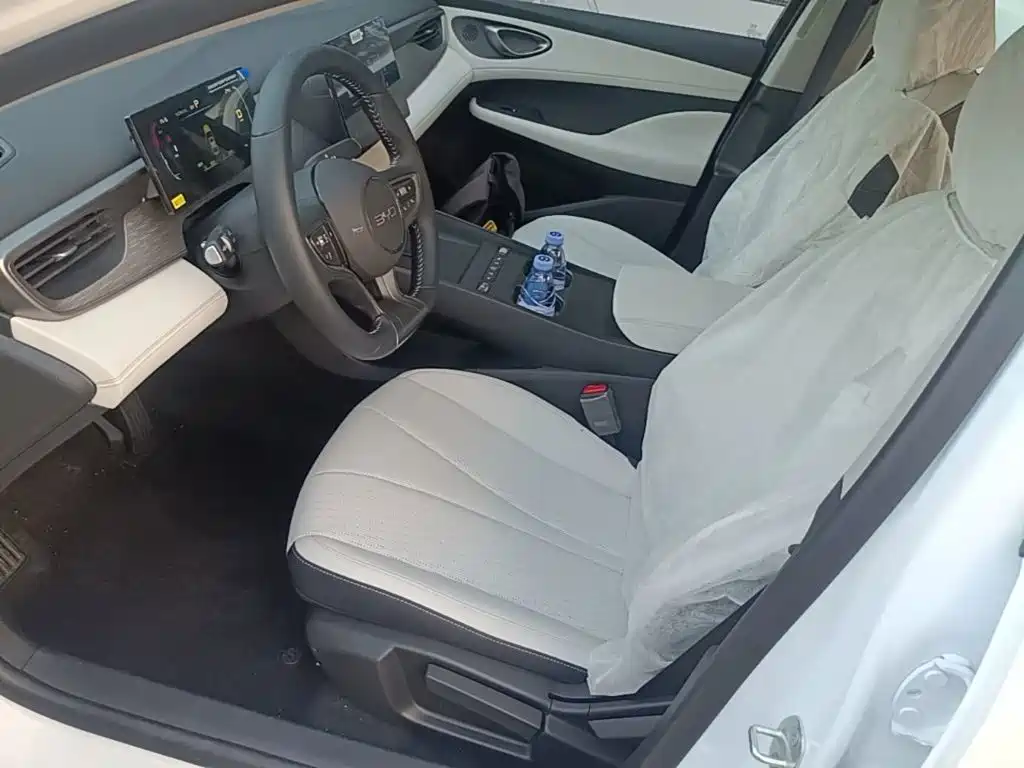 BYD Seal 05 DM-i — миниатюра 15