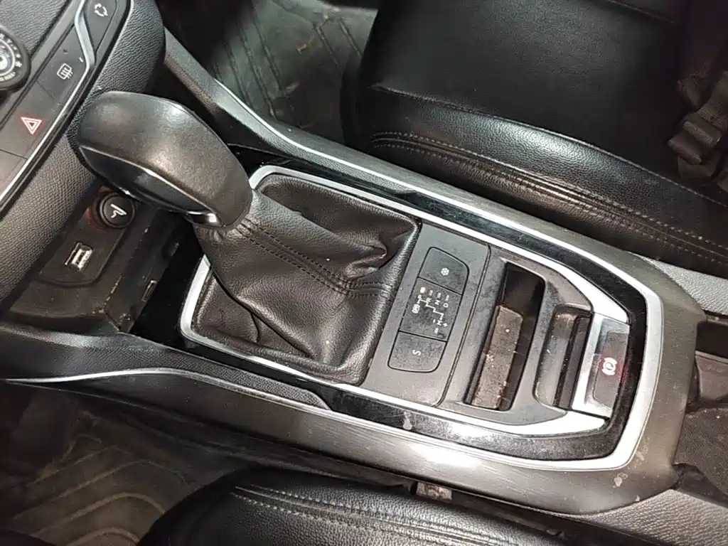 Peugeot 408 — миниатюра 14
