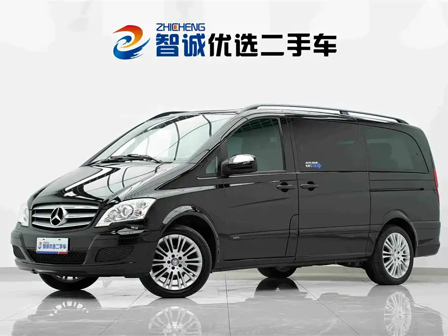 Mercedes-Benz Viano