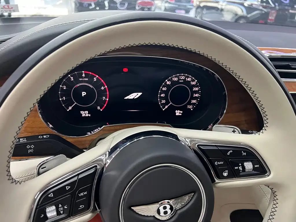 Bentley Bentayga 2024 4.0T V8