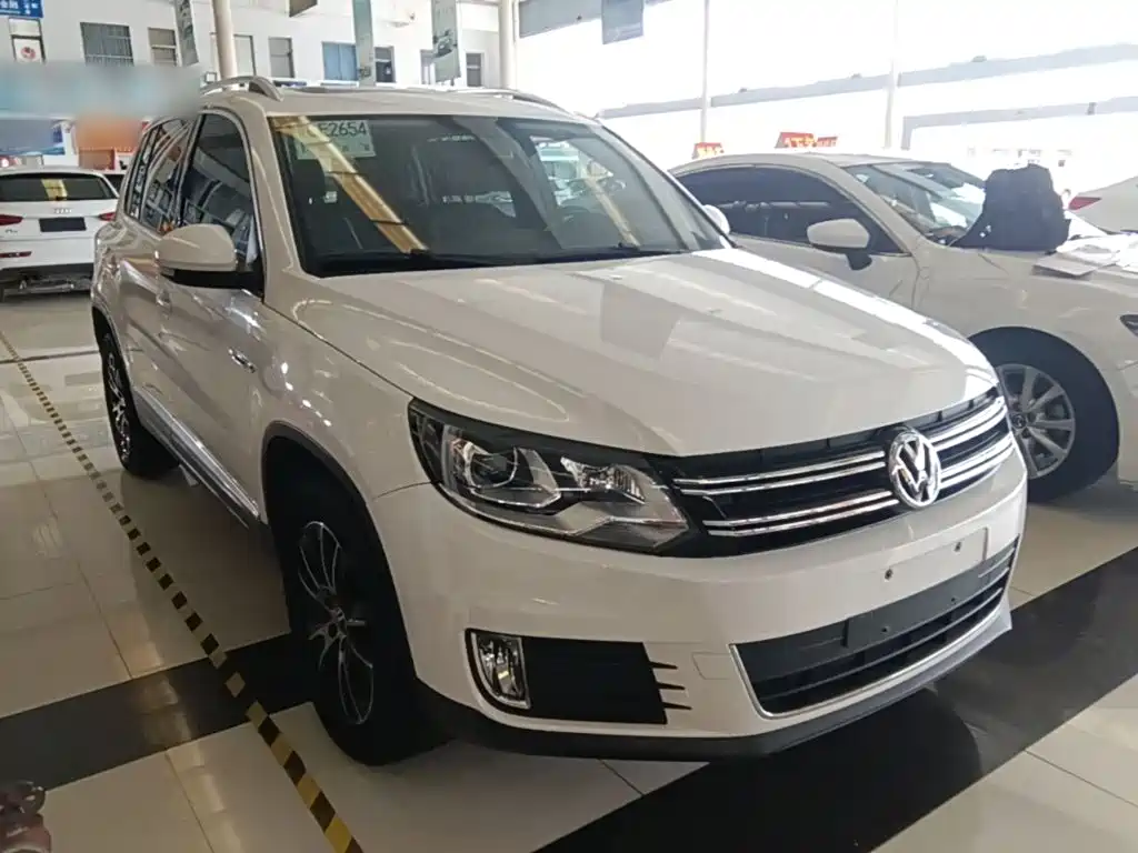 Volkswagen Tiguan — миниатюра 4
