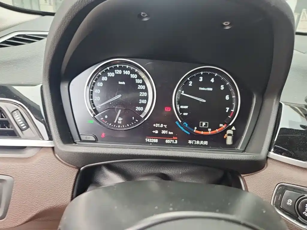 BMW X1 — миниатюра 7