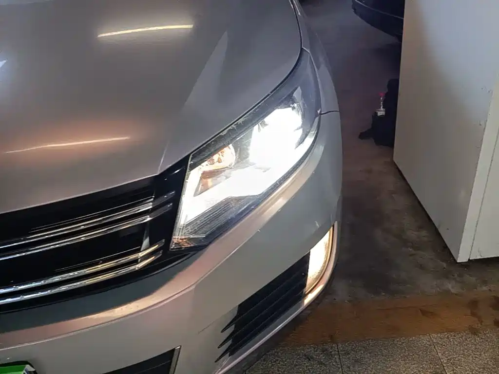 Volkswagen Tiguan — миниатюра 24
