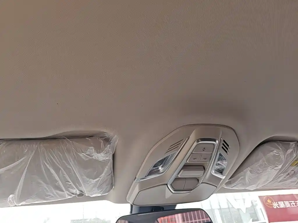 Wuling Xingguang — миниатюра 18
