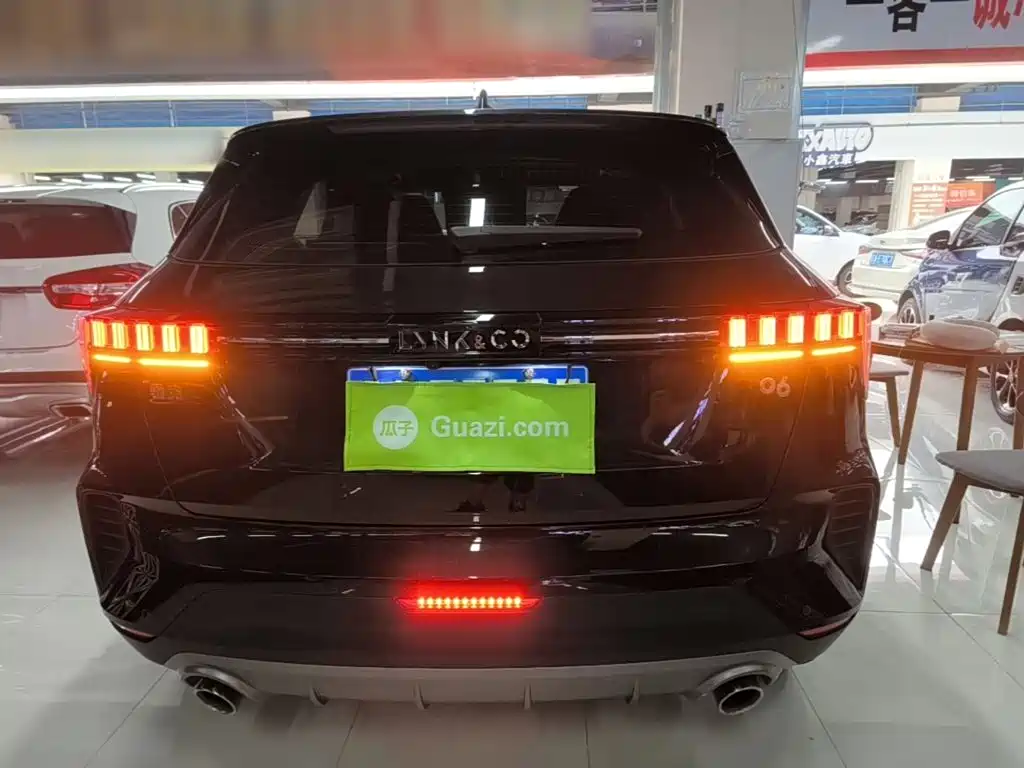 Lynk & Co 06 — миниатюра 6